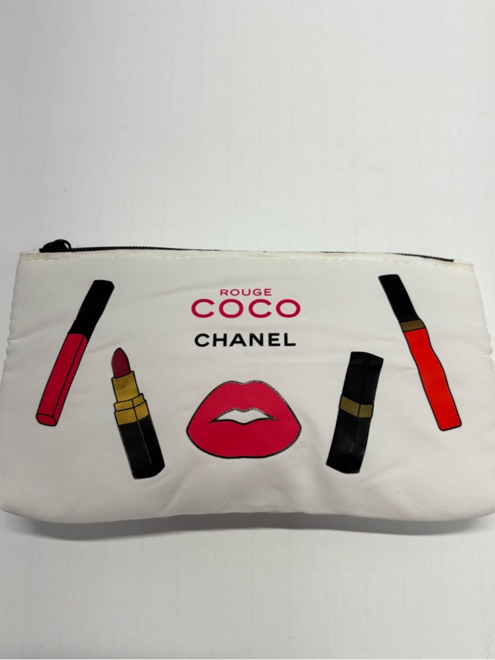 ✨CHANEL Cosmetic Bag